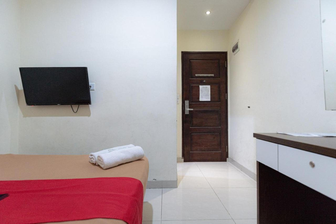 RedDoorz @ Nagoya Indah Hotell Batam Eksteriør bilde