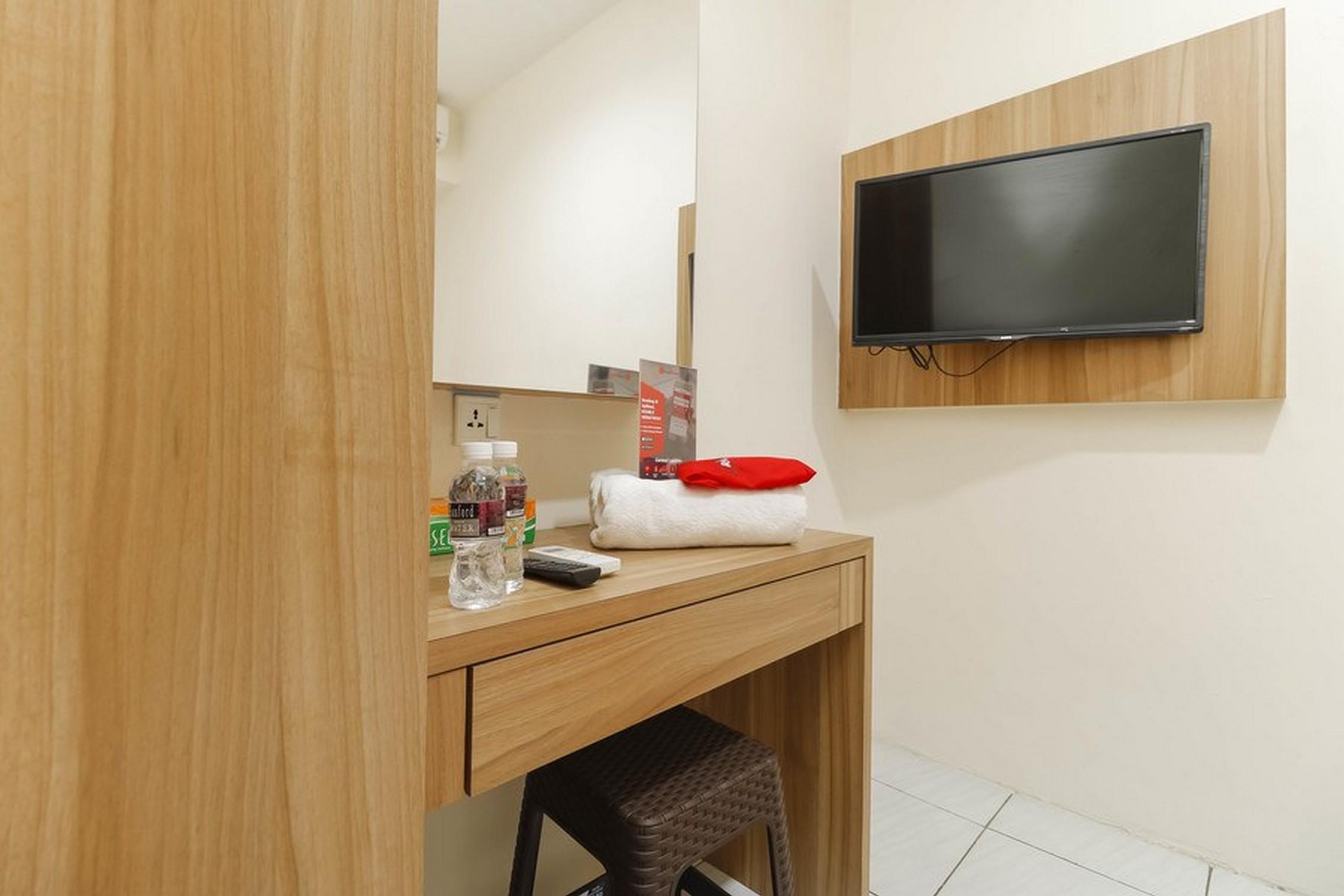 RedDoorz @ Nagoya Indah Hotell Batam Eksteriør bilde